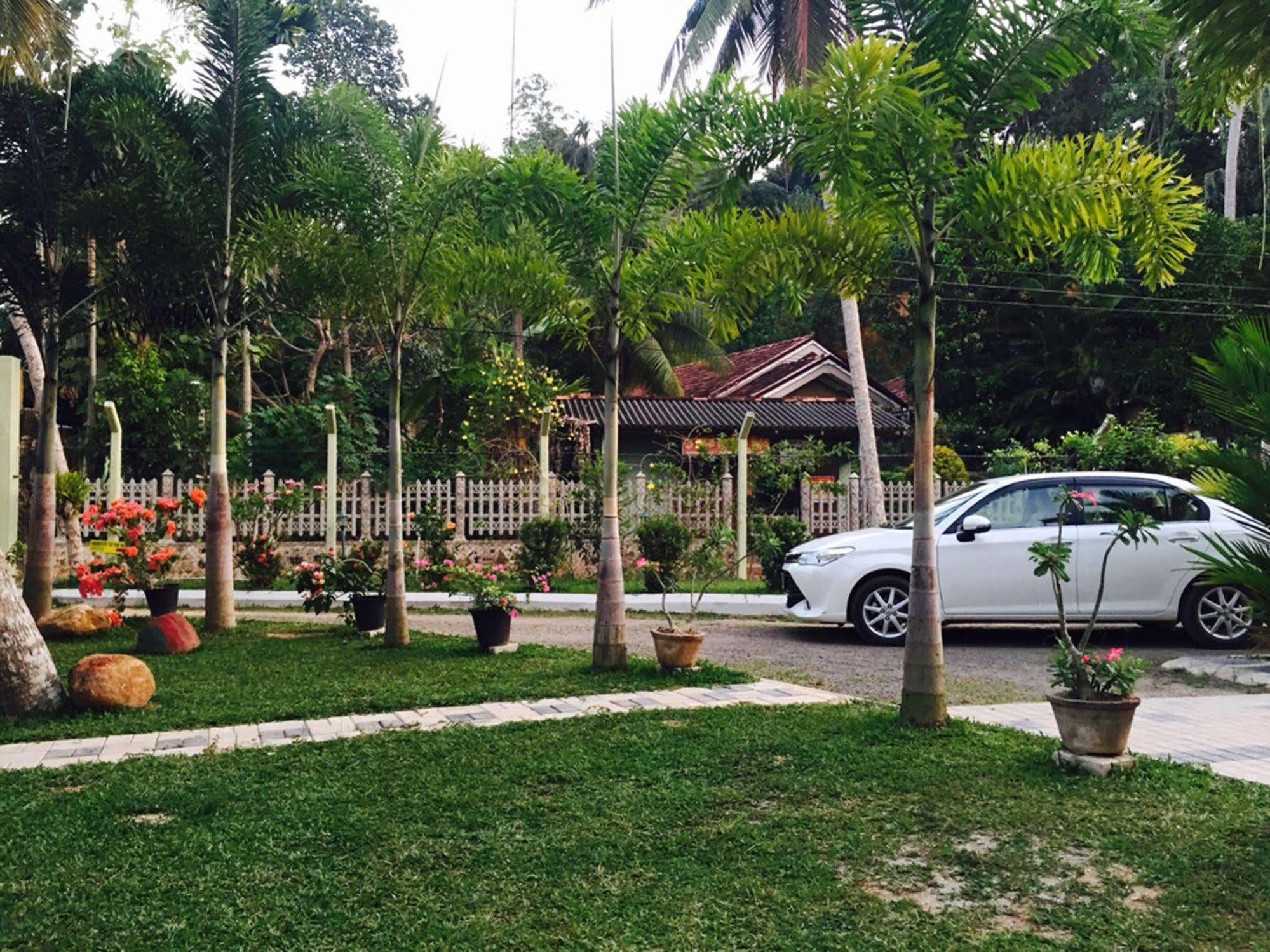 Peacock Villa Mirissa Luaran gambar
